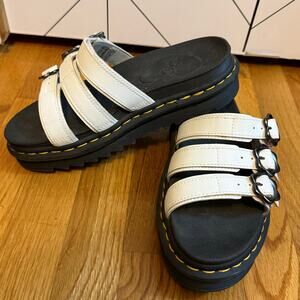 Dr. Martens Airware Women’s 8 Blair Slide Flower White Black Platform Sandal